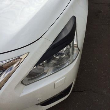 Nissan Teana 33 Реснички 1