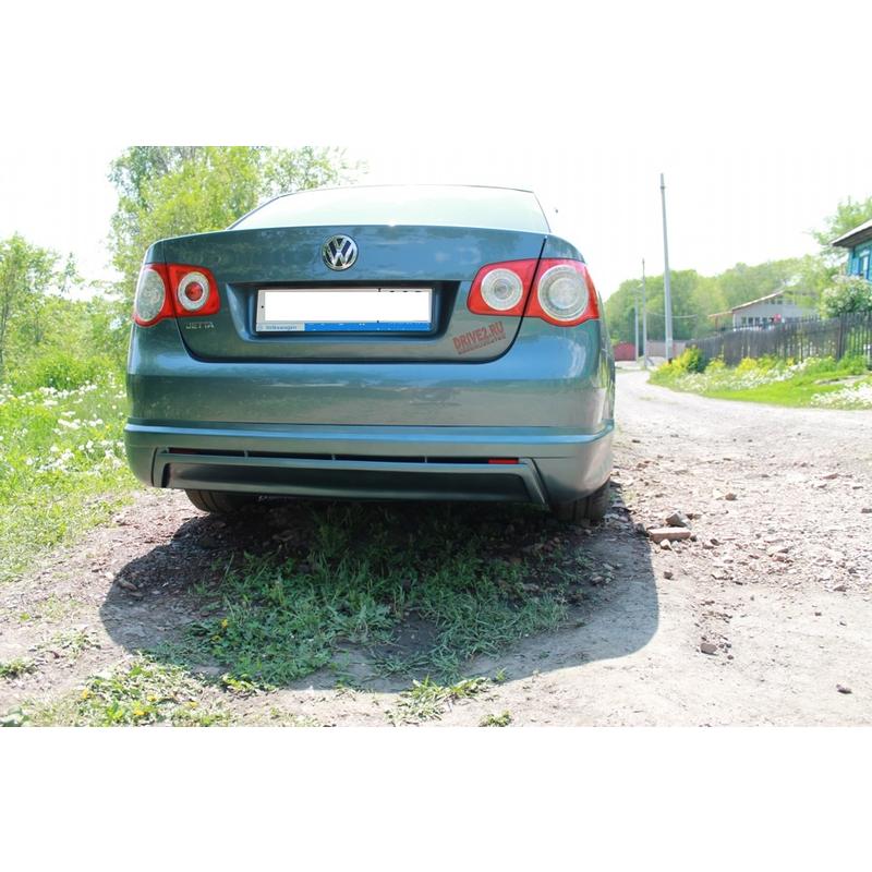 Накладка на задний бампер